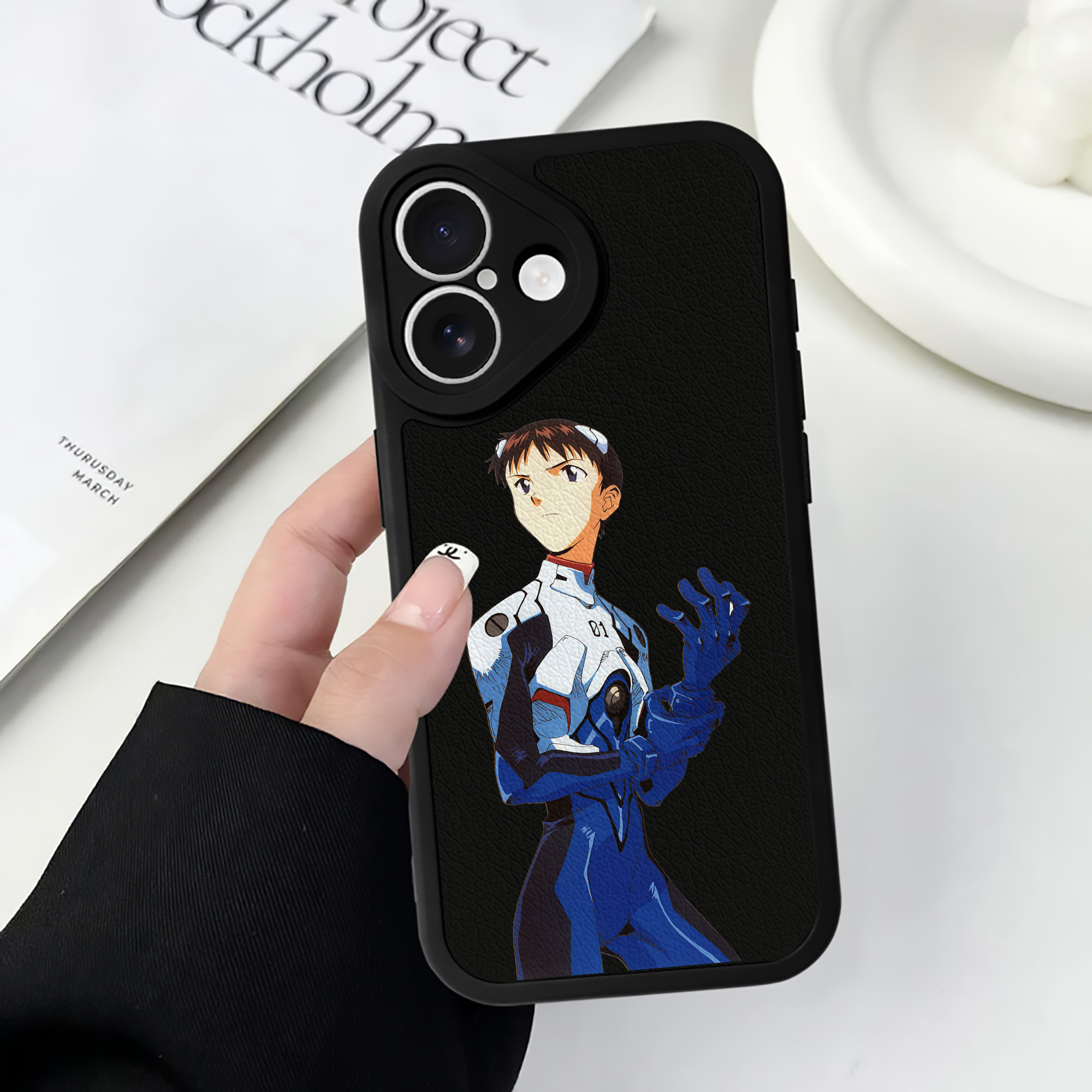 （画像用） EVA 新世紀エヴァンゲリオン 【iPhone 16シリーズ対応】シリコンスマホケース（レザー調） 材質：シリコン